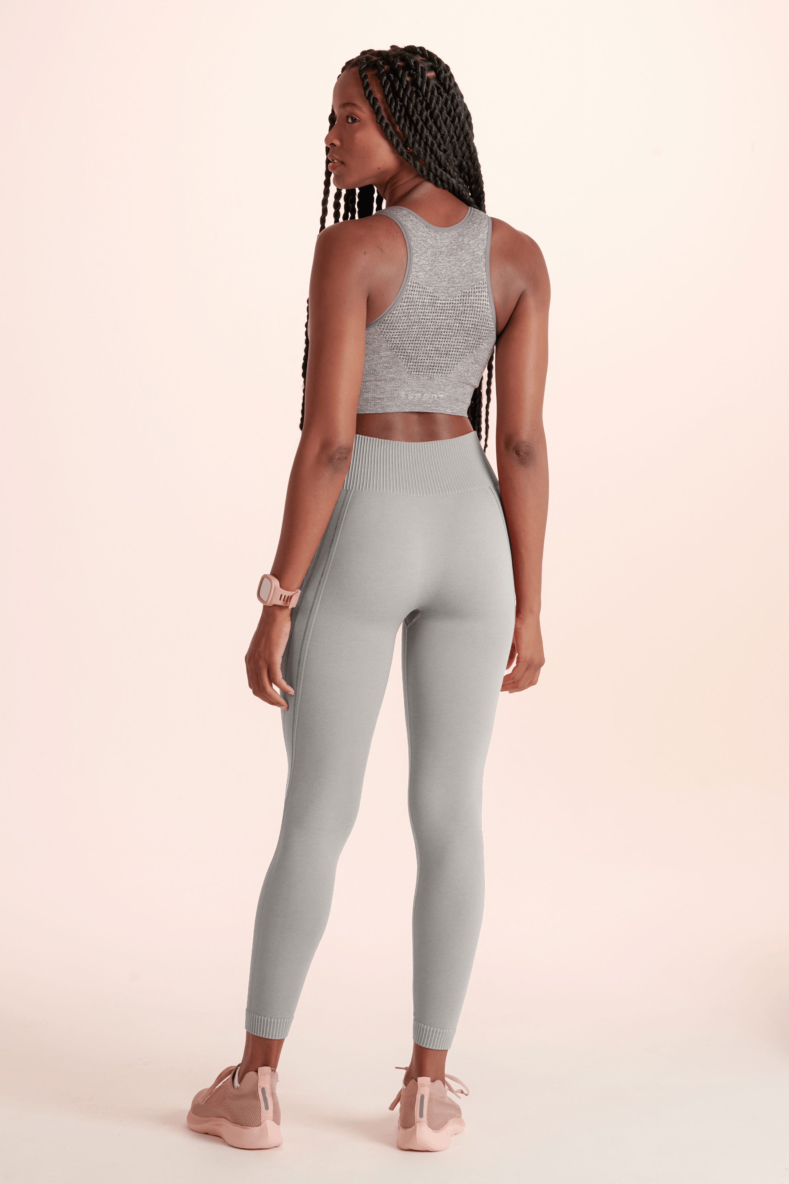 Cinza