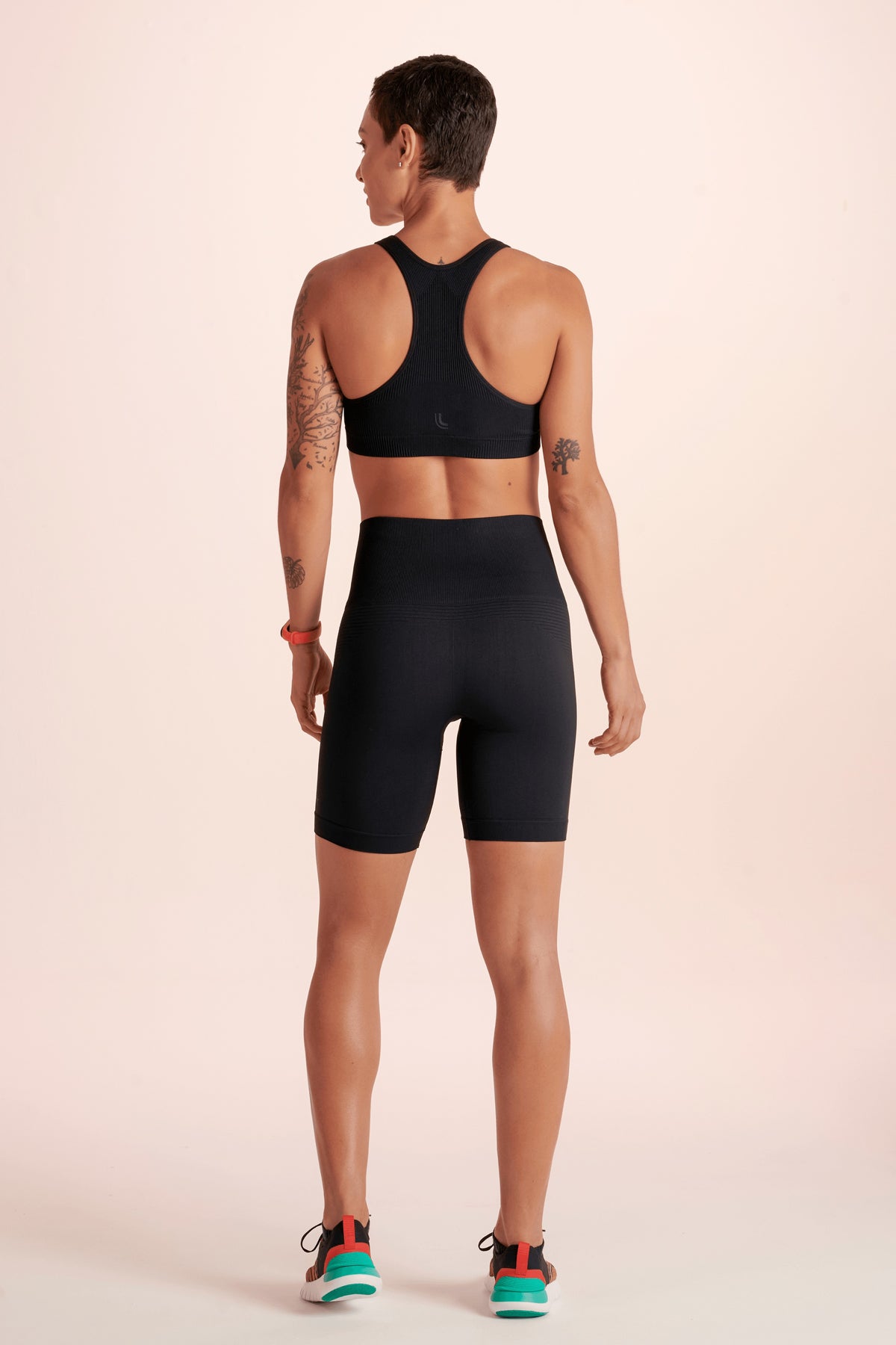Bermuda Basic Fit
