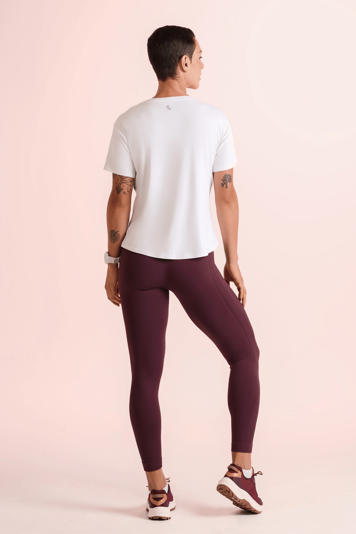 T-shirt Poliamida Básica Feminina